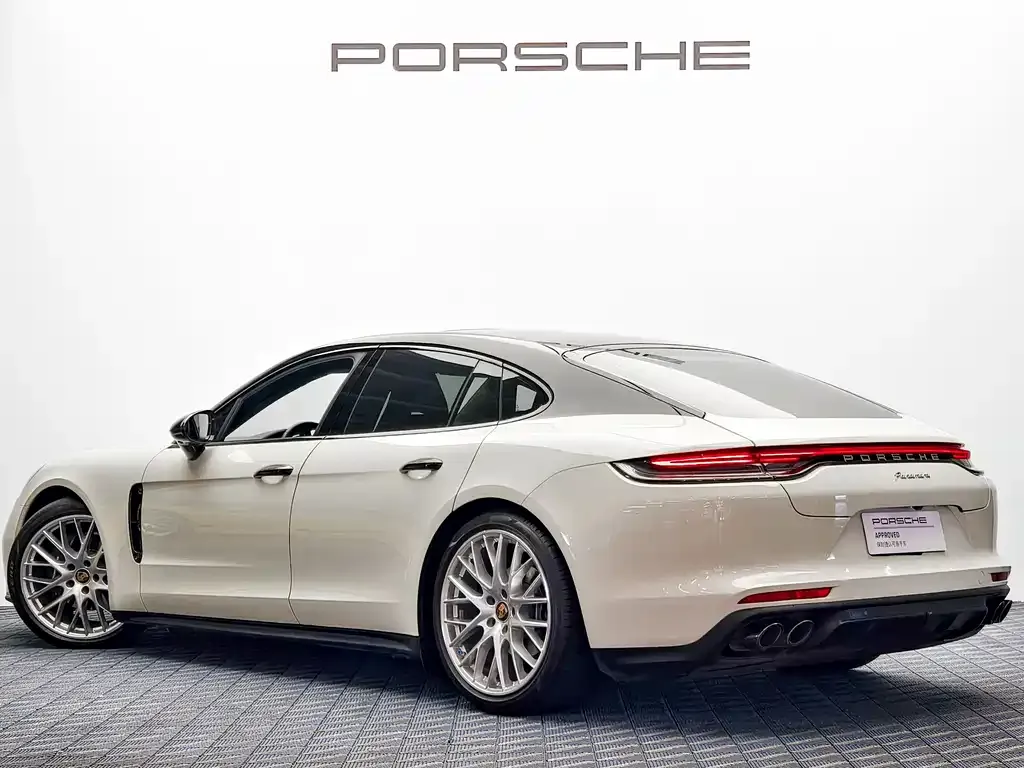 Porsche Panamera — фото 2