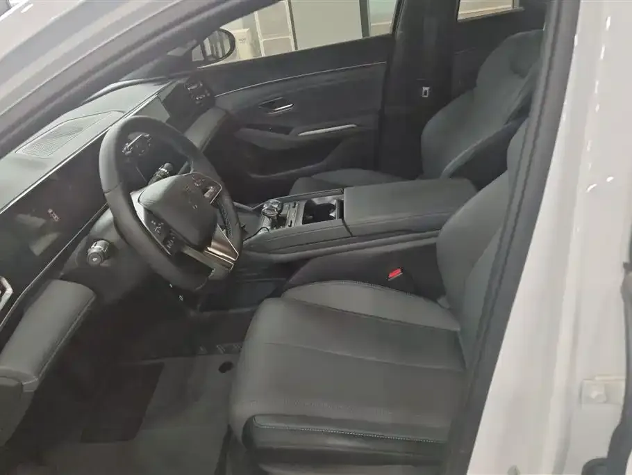 BYD Qin L 2025 из CN, фото 7