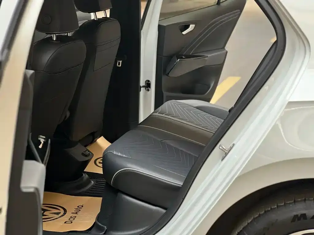 Volkswagen ID.3 2024 из CN, фото 2