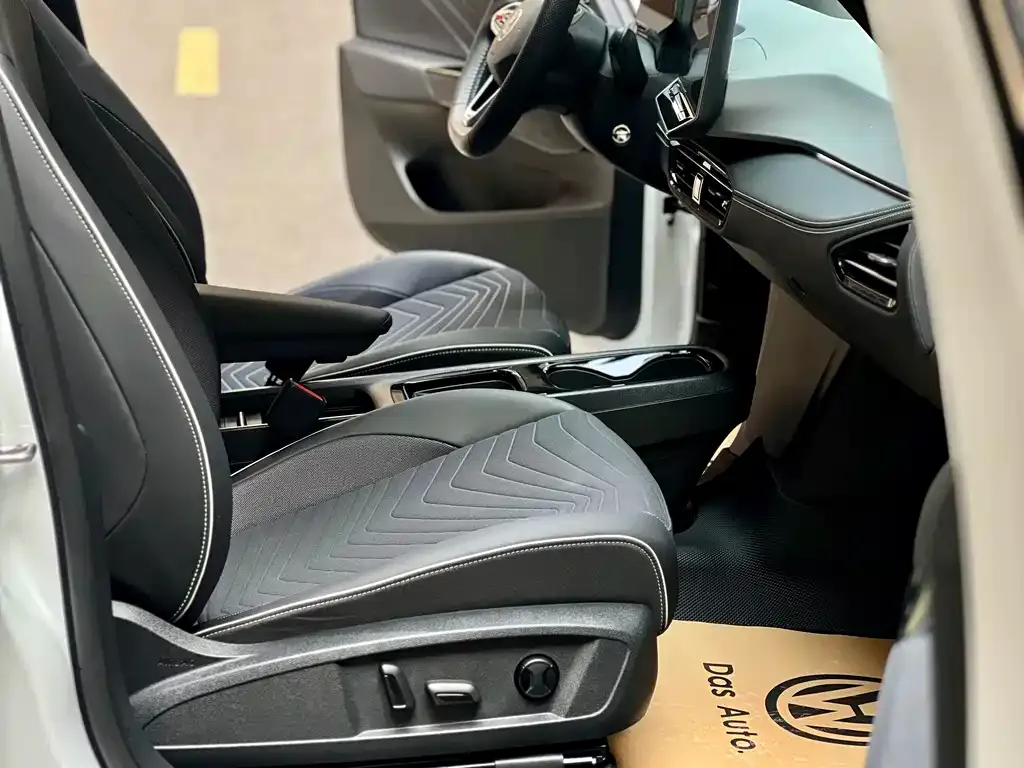Volkswagen ID.3 2024 из CN, фото 6