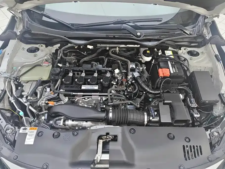 Honda Civic — фото 9