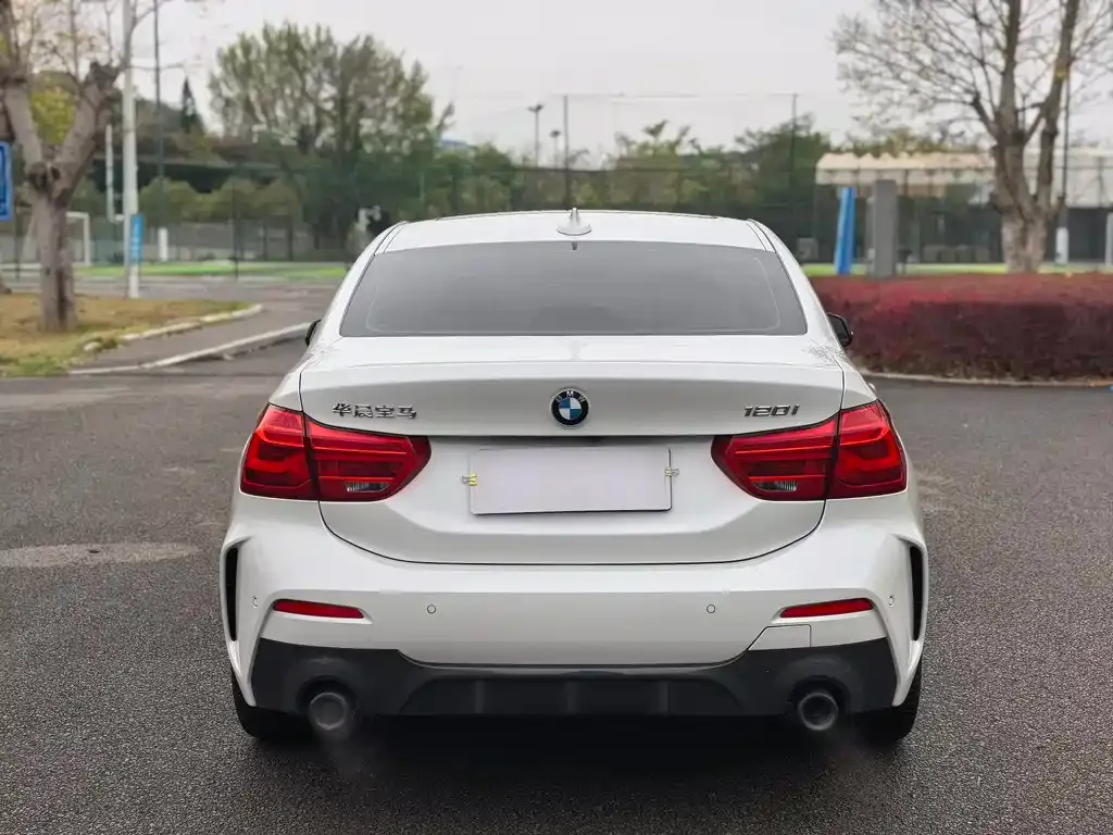 BMW 1 Series — фото 2