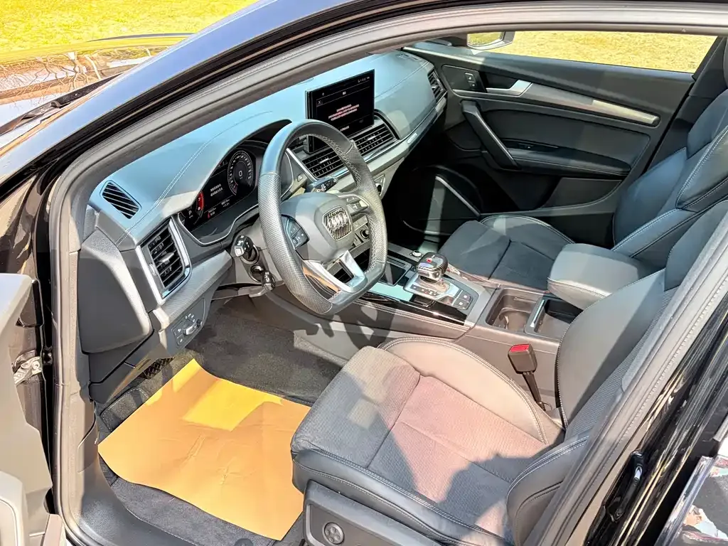 Audi Q5L Sportback 2021 из CN, фото 8