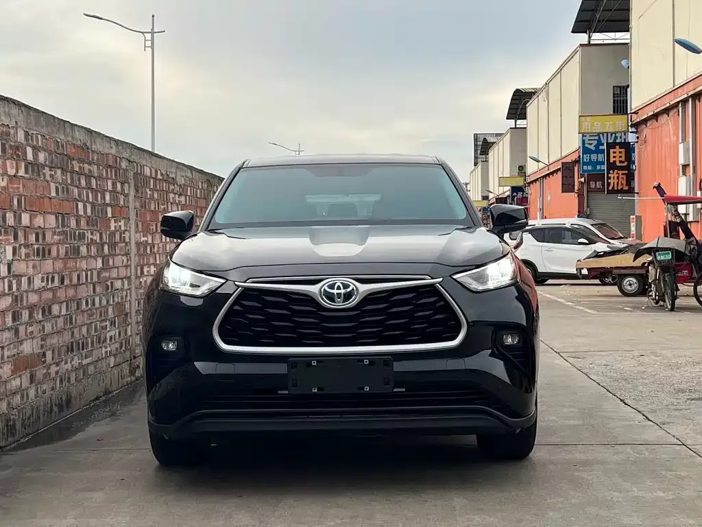 Toyota Highlander 2022 из CN, фото 6
