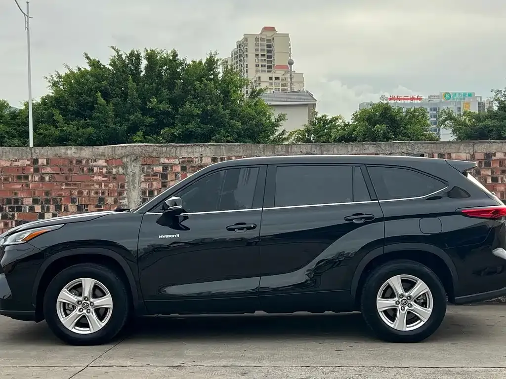 Toyota Highlander 2022 из CN, фото 9