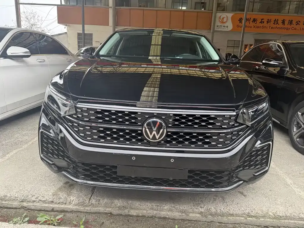 Volkswagen Passat 2024 из CN, фото 7