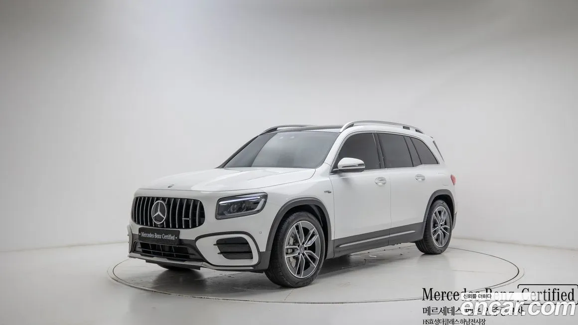 Mercedes-Benz GLB-Class — фото 1