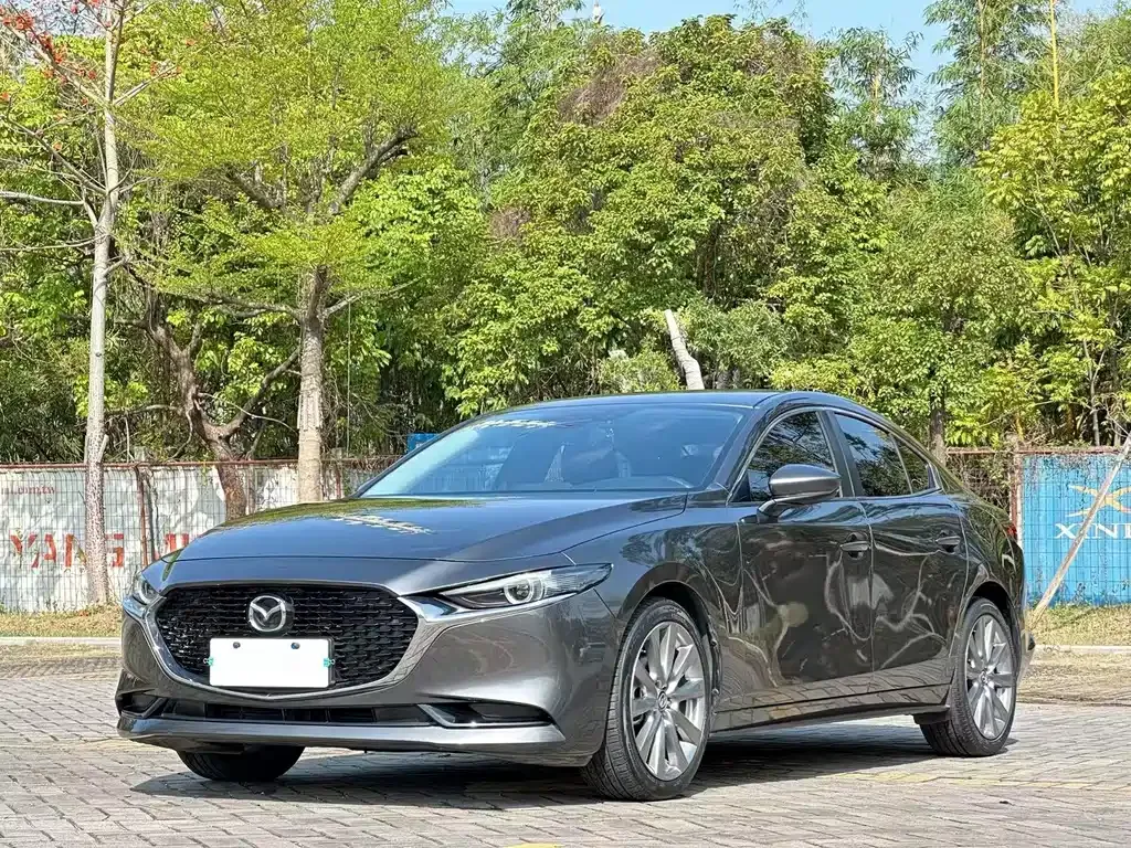 Mazda 3 Axela 2021 из CN, фото 1