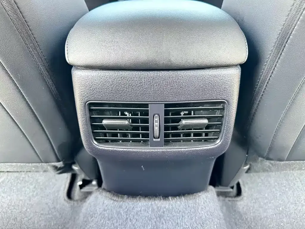 Mazda 3 Axela 2021 из CN, фото 2