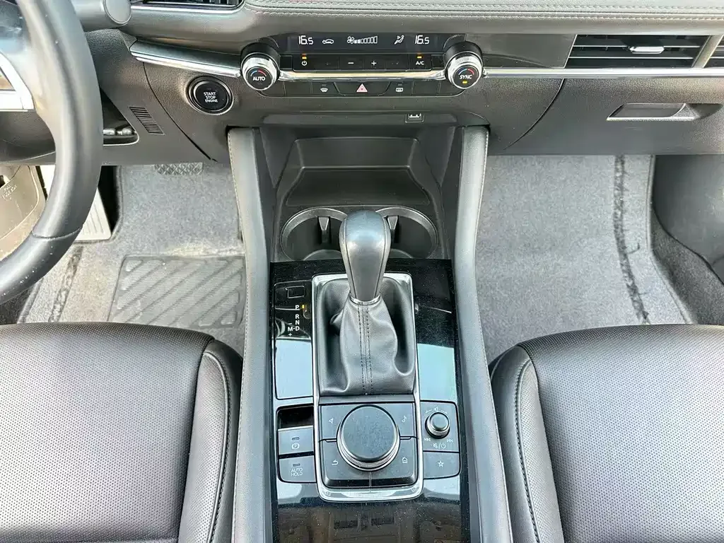 Mazda 3 Axela 2021 из CN, фото 10