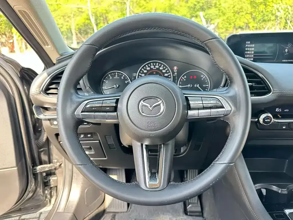 Mazda 3 Axela 2021 из CN, фото 5