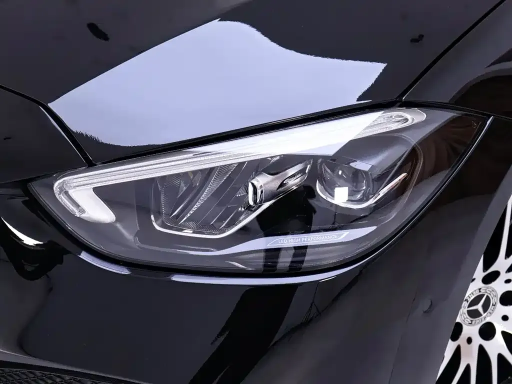 Mercedes-Benz C-Class 2025 из CN, фото 5