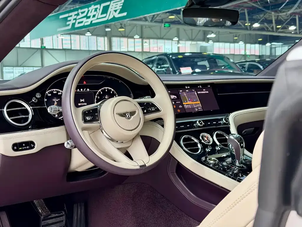 Bentley Continental — фото 9