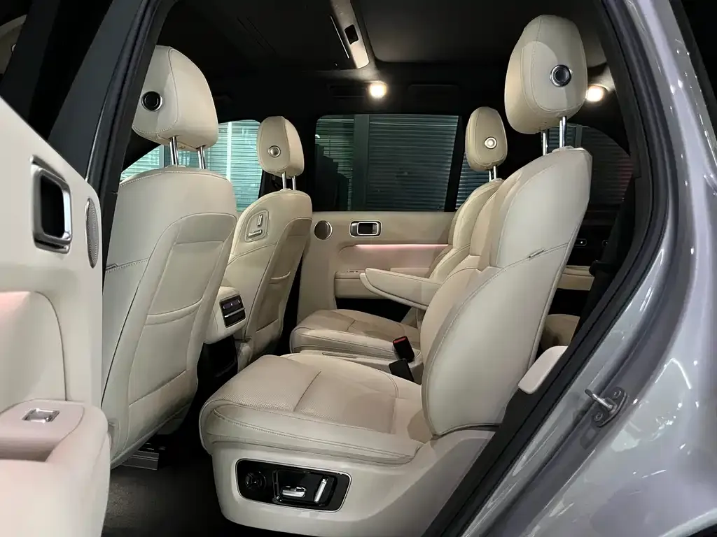 Li Auto L8 2024 из CN, фото 4