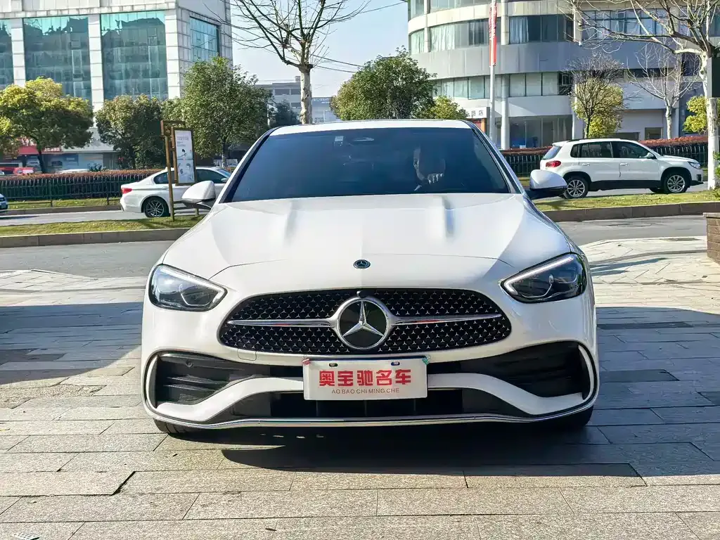 Mercedes-Benz C-Class — фото 10