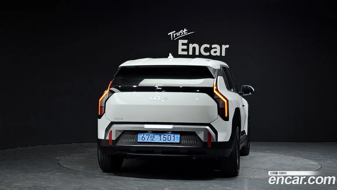 Kia EV3 — фото 3