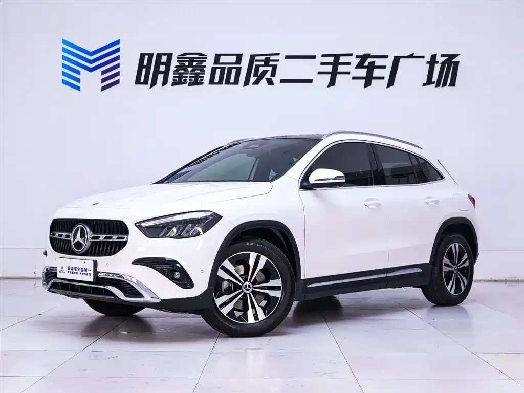 Mercedes-Benz GLA — фото 7