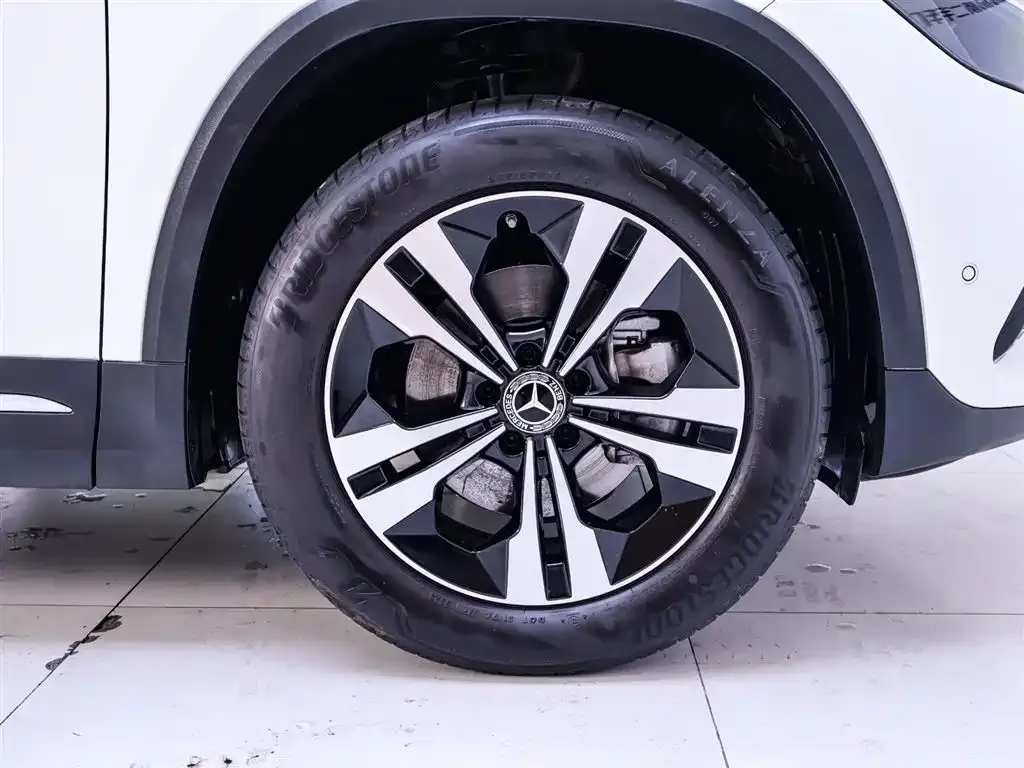 Mercedes-Benz GLA — фото 3