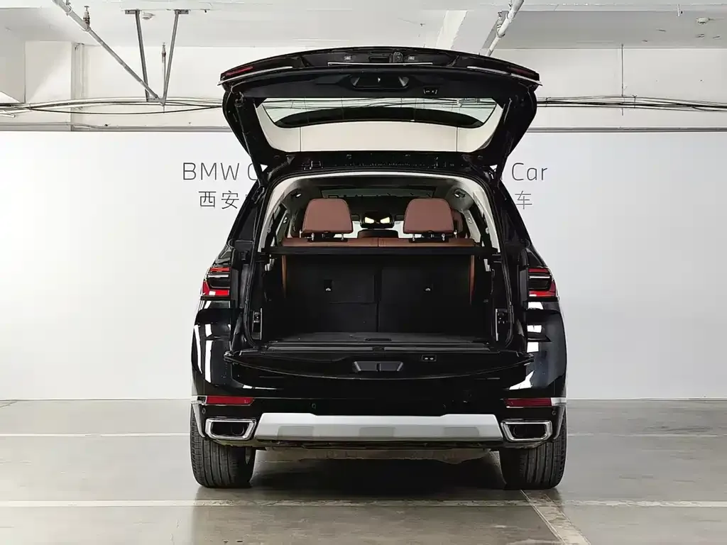 BMW X7 — фото 5