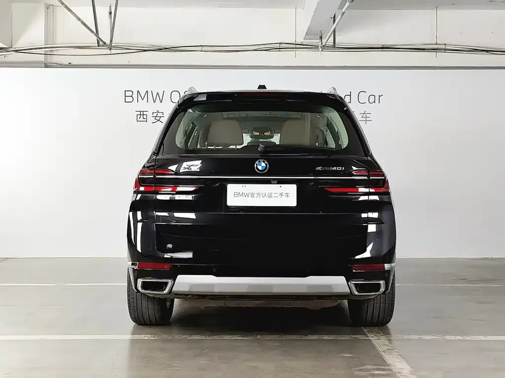 BMW X7 — фото 2