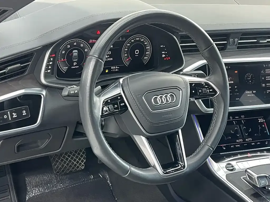 Audi A6L — фото 2