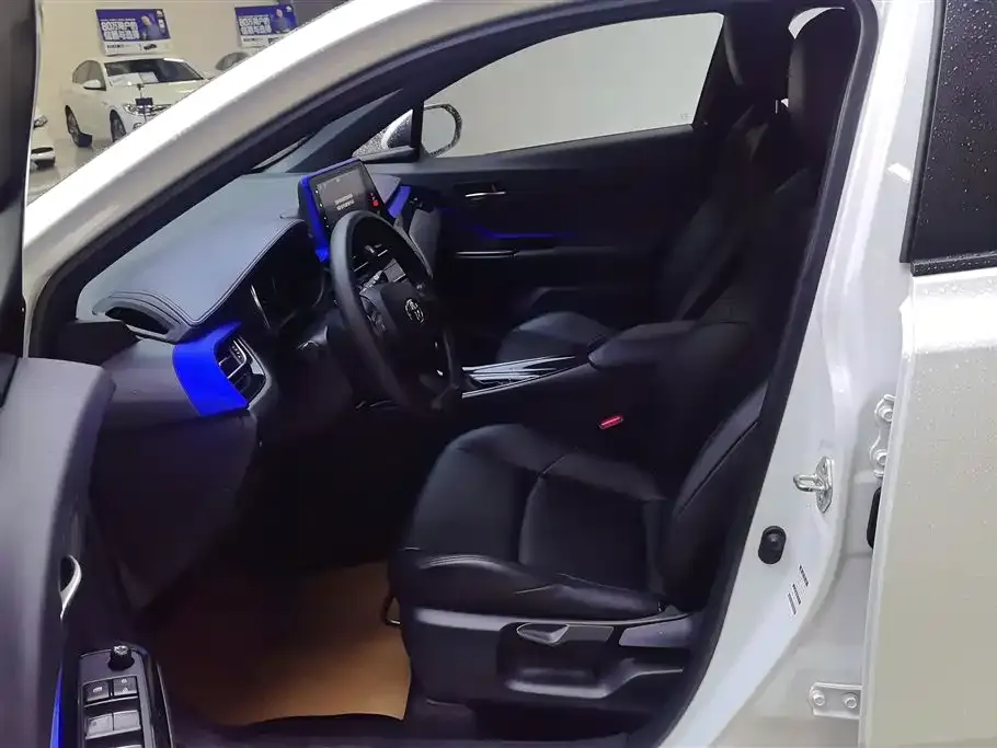 Toyota IZOA 2021 из CN, фото 3