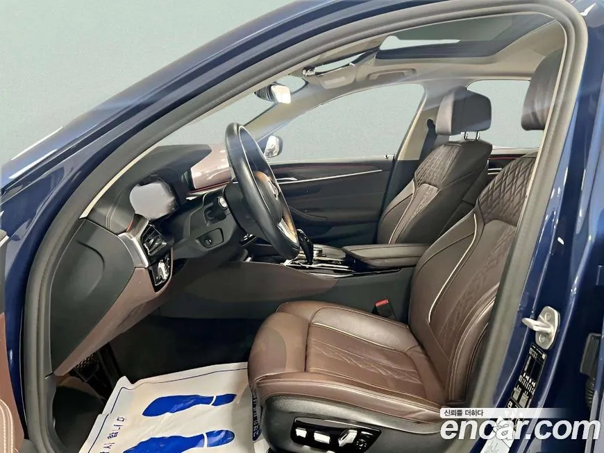 BMW 5-Series 2021 из KR, фото 2