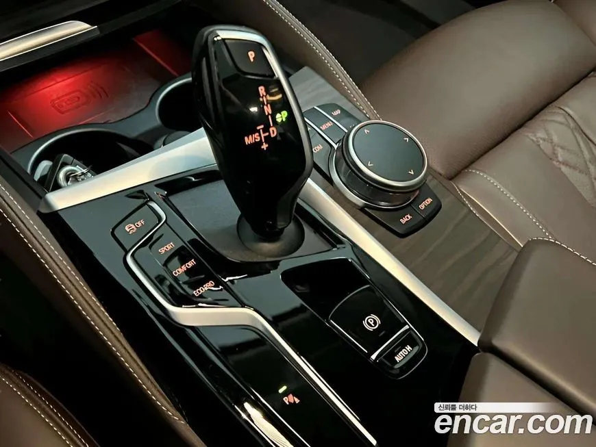 BMW 5-Series 2021 из KR, фото 7