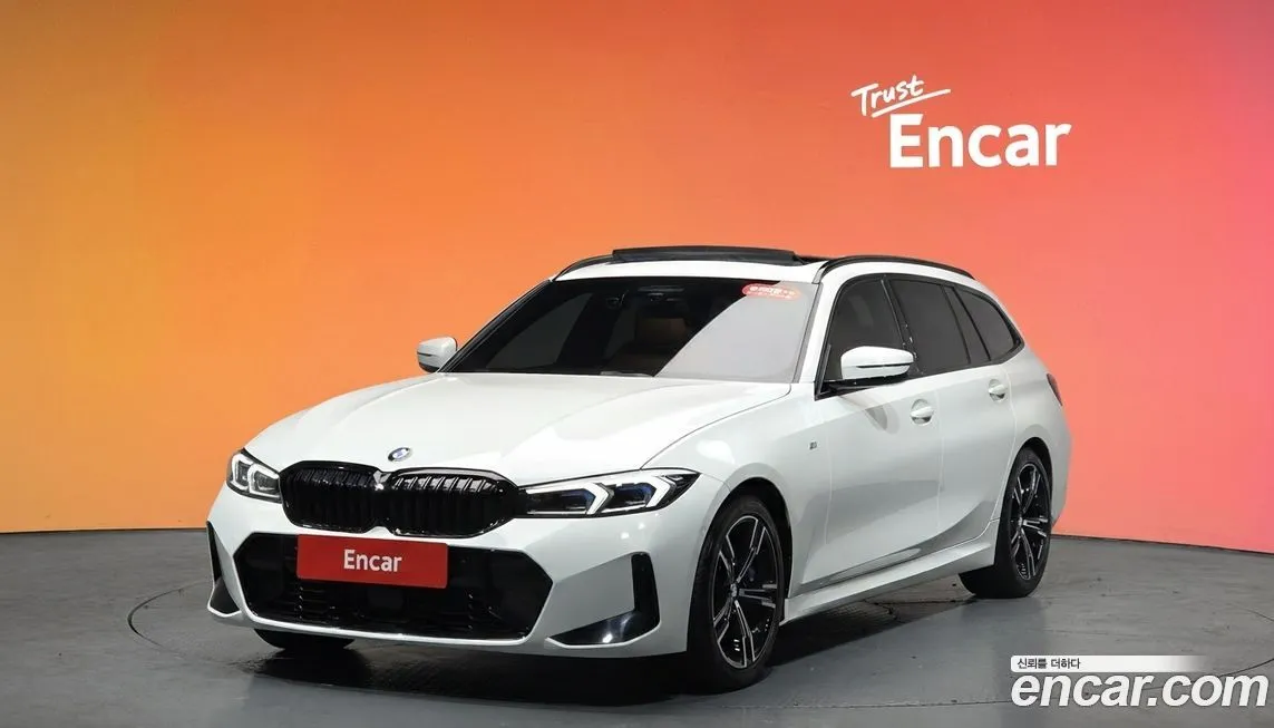 BMW 3-Series 320i Touring M Sports