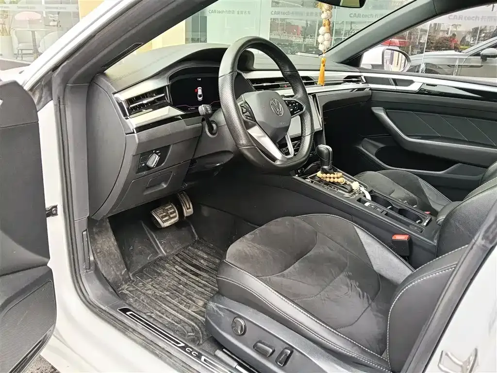 Volkswagen CC 2022 из CN, фото 6