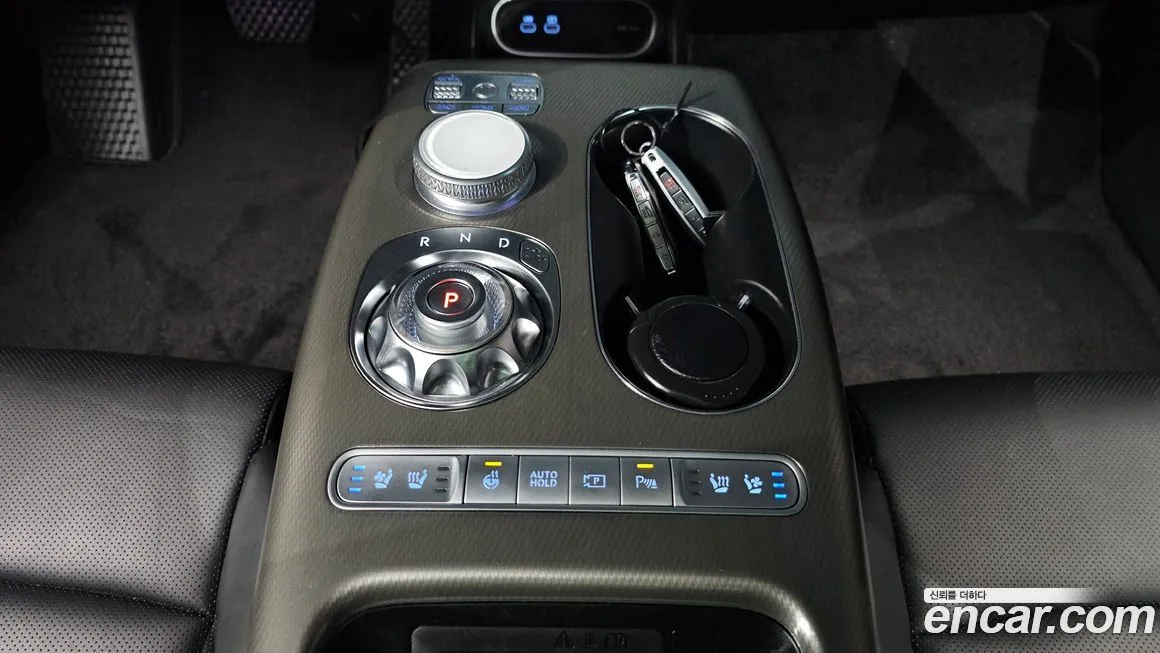 Genesis GV60 — фото 4