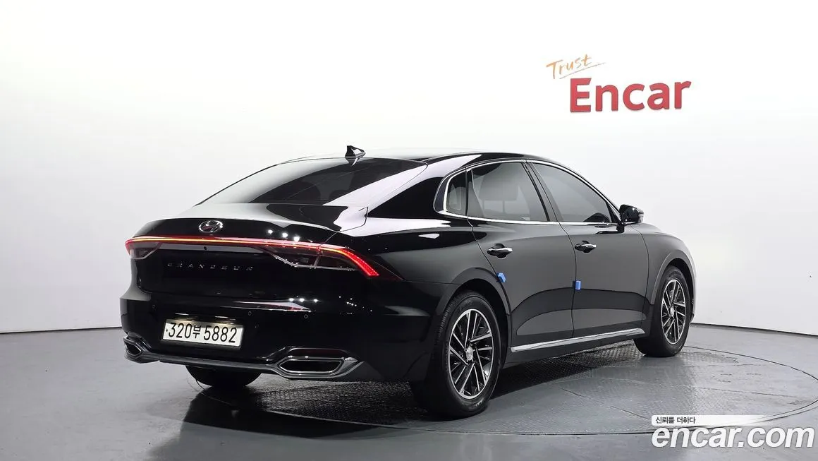 Hyundai Grandeur 2021 из KR, фото 4