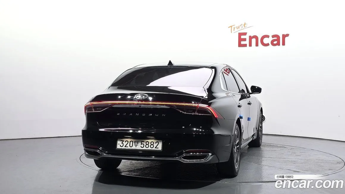 Hyundai Grandeur 2021 из KR, фото 2
