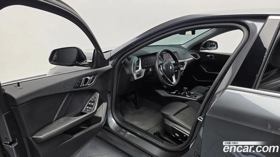 BMW 1-Series 2021 из KR, фото 9