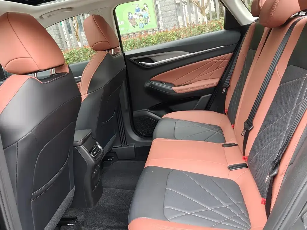 Changan Eado 2025 из CN, фото 4