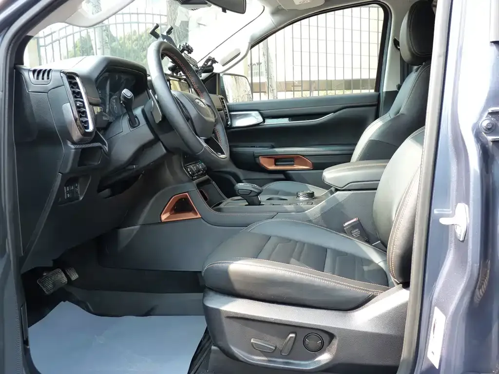 Ford Ranger 2024 из CN, фото 3