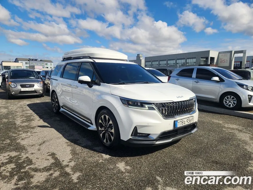 Kia Carnival — фото 10