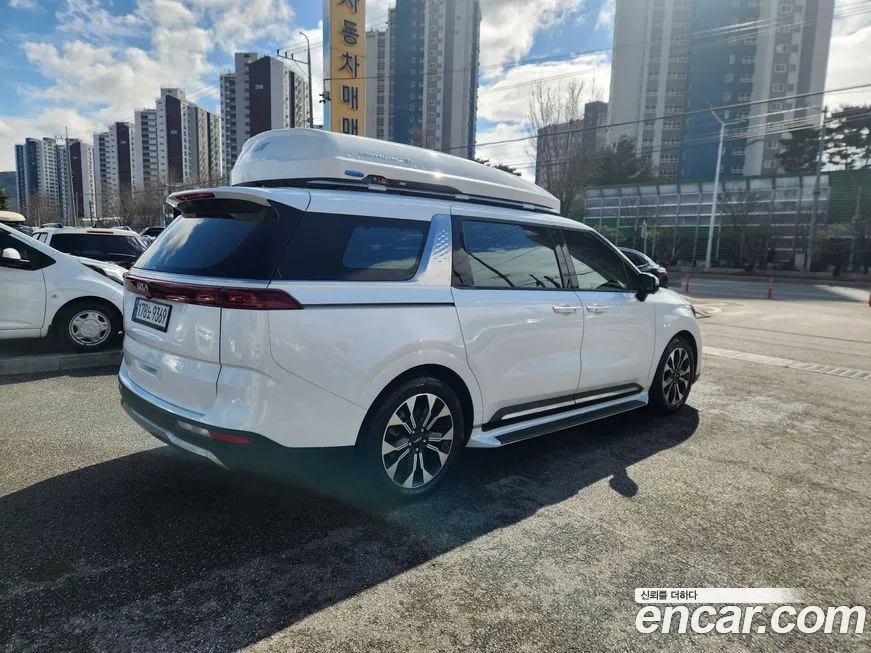 Kia Carnival — фото 2
