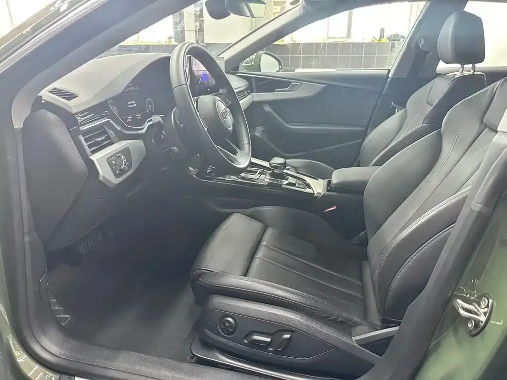 Audi A5 (Import) 2023 из CN, фото 7