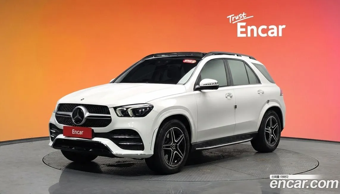 Mercedes-Benz GLE-Class — фото 1