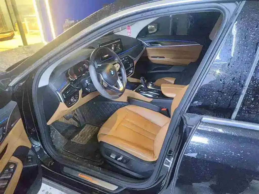 BMW 6 Series GT 2022 из CN, фото 5