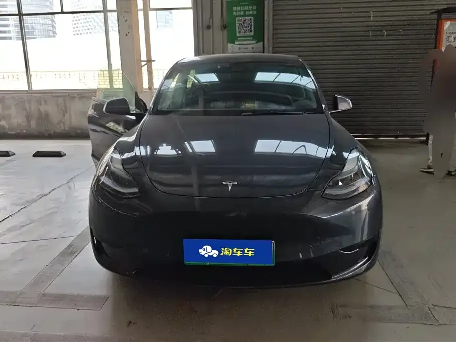 Tesla Model Y — фото 6