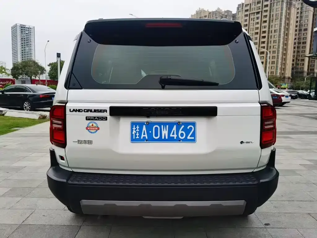 Toyota Prado 2025 из CN, фото 4