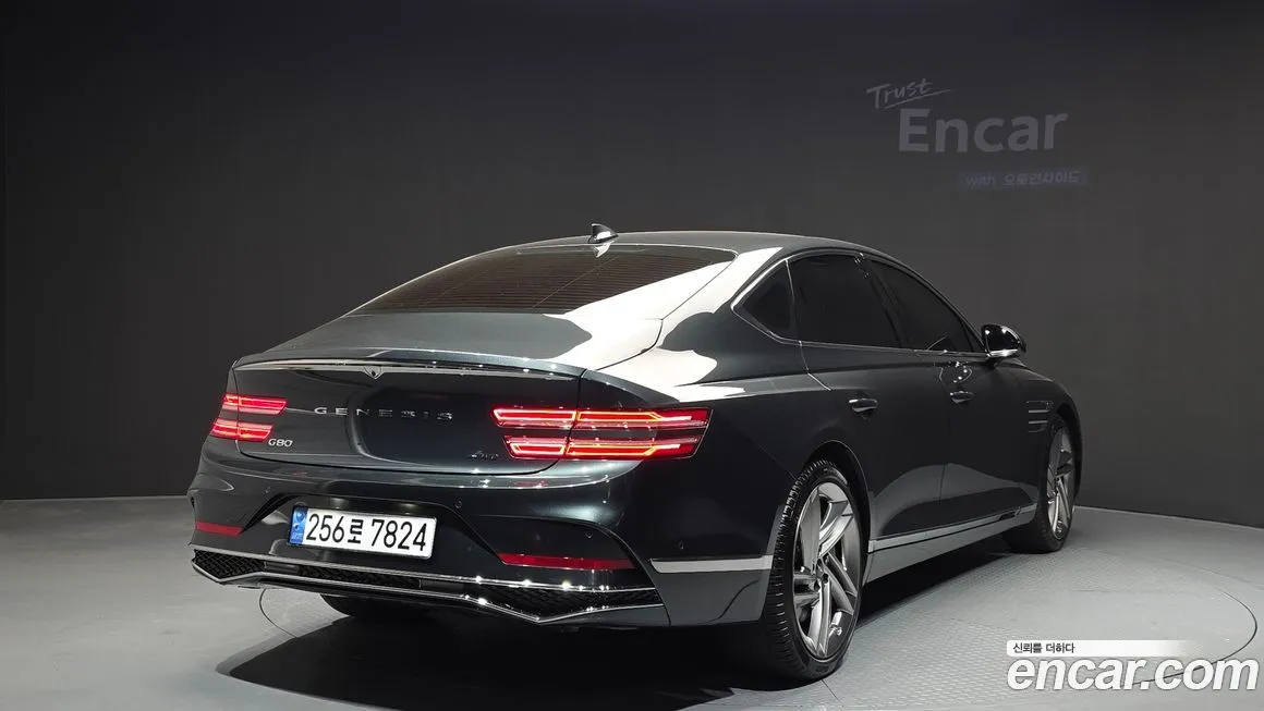 Genesis G80 — фото 2