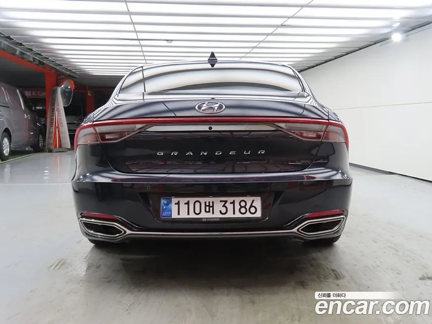 Hyundai Grandeur 2021 из KR, фото 3