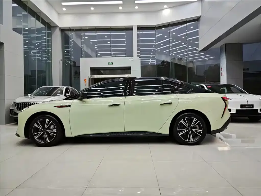 Hongqi EH7 2024 из CN, фото 8