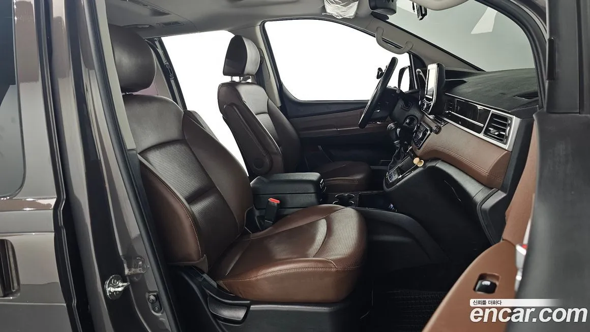 Hyundai Starex 2021 из KR, фото 9