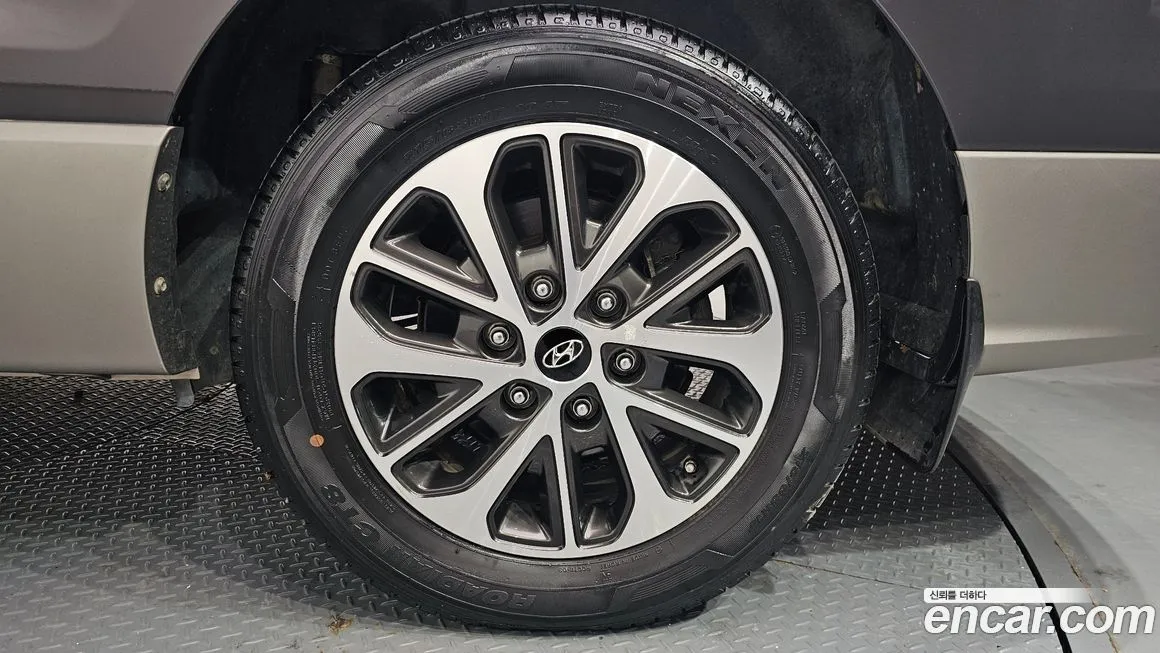 Hyundai Starex 2021 из KR, фото 7