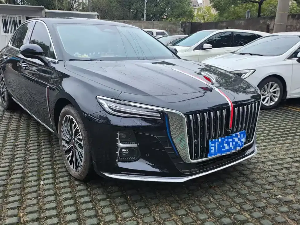 Hongqi H5 — фото 5
