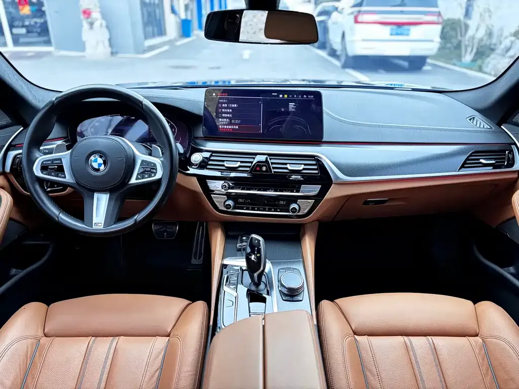 BMW 5 Series (Import) — фото 10